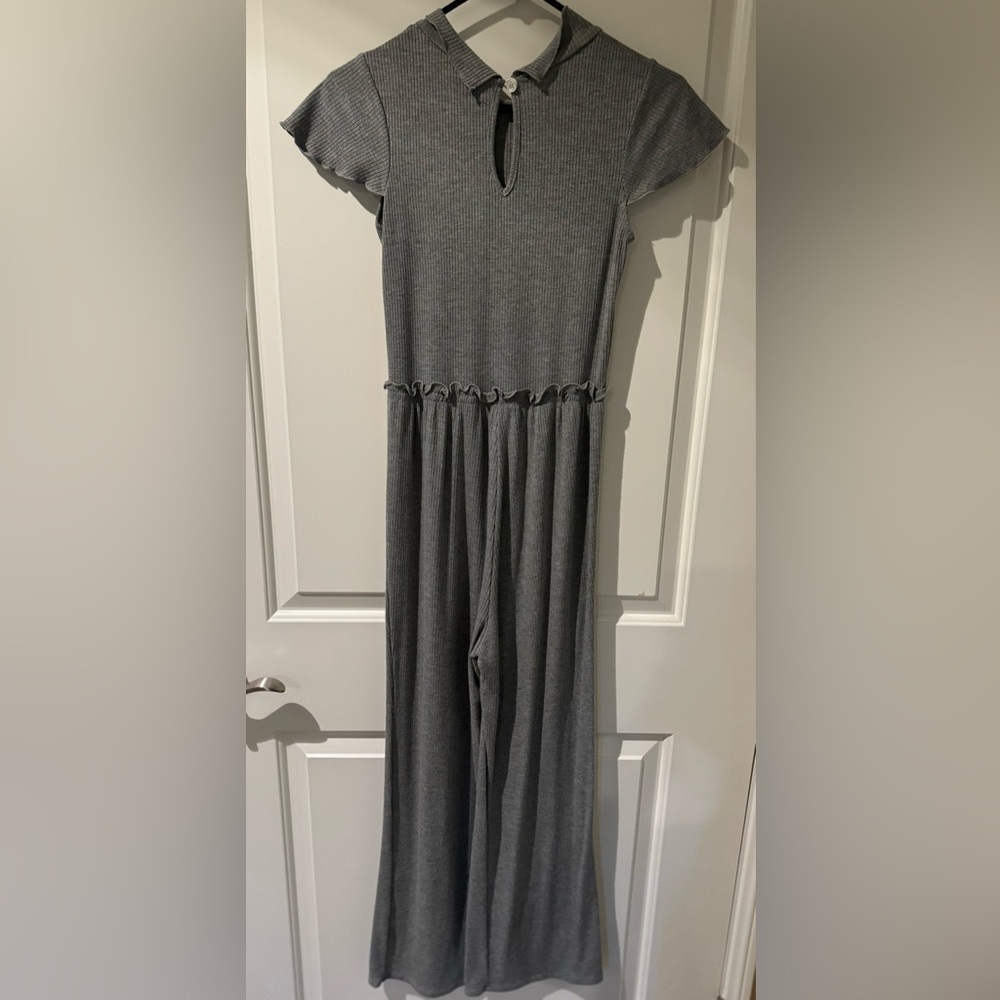 Gray Ribbed Jumpsuit - Picture 3 of 5